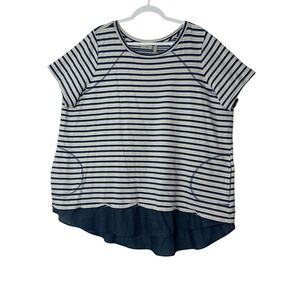 LOGO by Lori Goldstein tunic Top Women 3X Plus Hem Pockets Short Sleeve Stretch‎